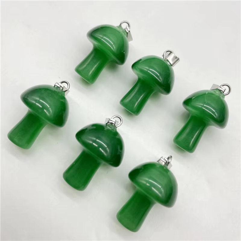 Fashionable Mini Mushroom Pendant Necklace Accessories DIY natural crystal stone pendant