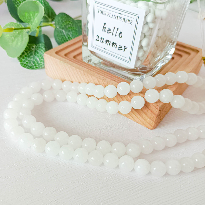 Factory Price Natural White Jade Stone Round 8mm Beads Line For Making Jewellry 